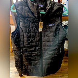 Patagonia puffer vest, lifetime fitness brand